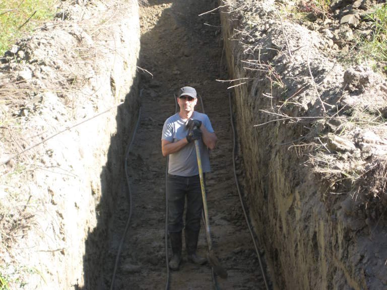 Horizontal geothermal loop installation